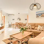 Apartment Cordonyer